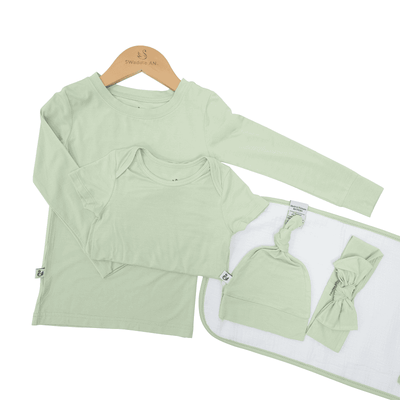 Baby Bows - Sage Green SwaddleAn